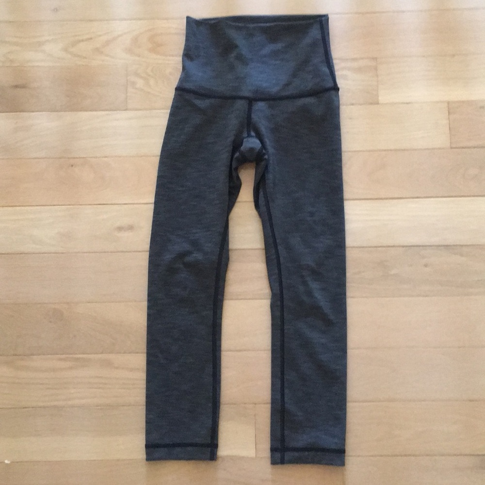 Gray lululemon leggings